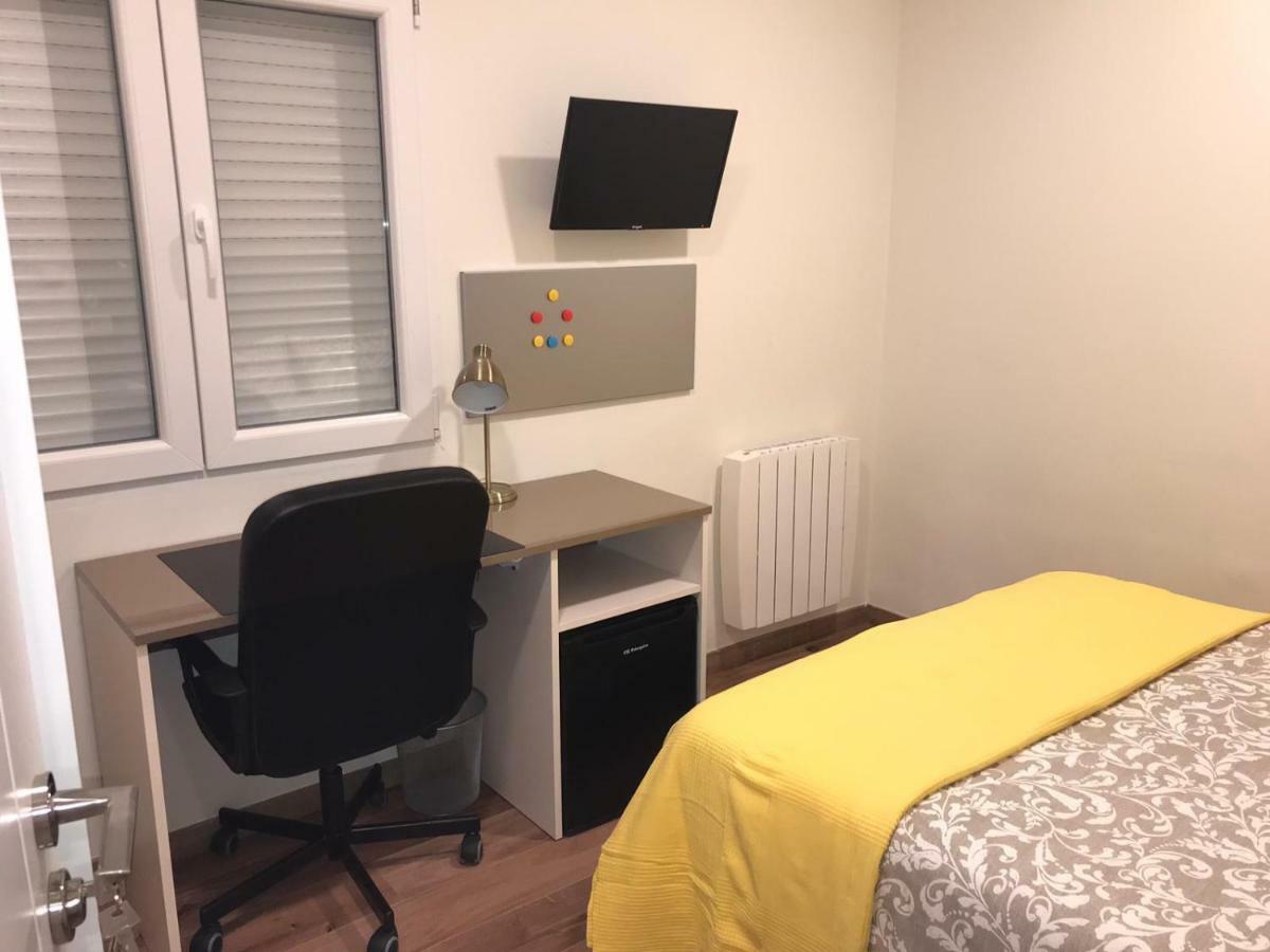 Bed and Breakfast Residencia Compostela 2 Сантьяго-де-Компостела Екстер'єр фото
