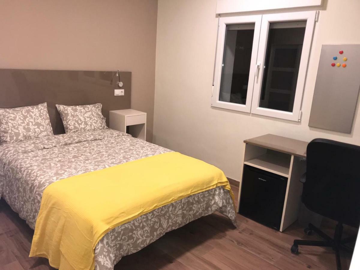 Bed and Breakfast Residencia Compostela 2 Сантьяго-де-Компостела Екстер'єр фото