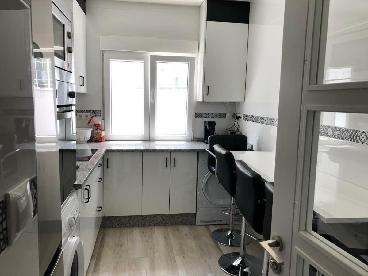 Bed and Breakfast Residencia Compostela 2 Сантьяго-де-Компостела Екстер'єр фото
